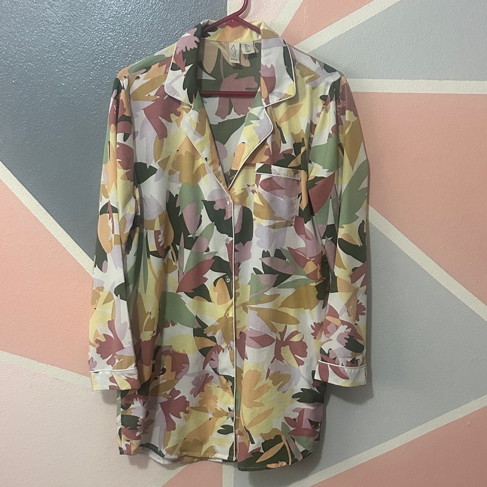 Colorful Leaf Print Pajama Gown Button Down